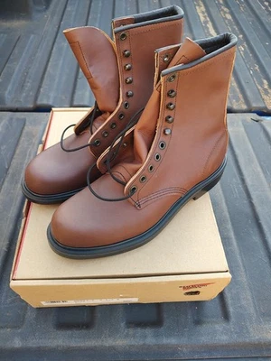 NOS RED WING 953 SUPERSOLE 8" ROUND SOFT TOE BOOTS WORK BOOTS NEW Sz 9.5 B - Image 1 of 4