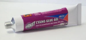 Gel pegamento ciano para cohetes Deluxe Materials AD69 20 ml (superpegamento) - Imagen 1 de 1