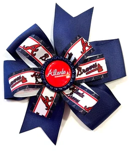 Hermoso lazo de pelo inspirado en Atlanta Braves para niñas. - Imagen 1 de 2
