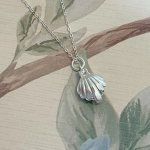 Stamped 925 Sterling Silver Pearl Oyster Shell Pendant Necklace Gift - Picture 1 of 3