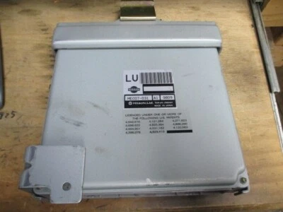 Nissan Pathfinder MEC07-031 A1 1999-2000 ECU OEM Foto 1 de 4