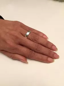 0,925 Sterlingsilber Hochzeitsband Komfortpassform Ring 4 mm oder 6 mm Ringgrößen 5-14 - Bild 1 von 5