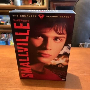 Smallville: The Complete Second Season DVD - Picture 1 of 10