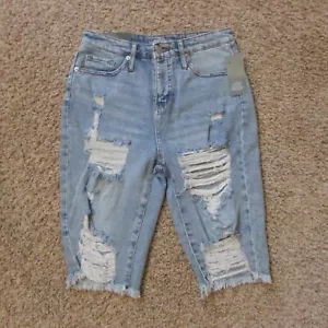 NWT Wild Fable 6 Blue Denim distressed Tattered Denim Bermuda Long Leg Shorts - Picture 1 of 2