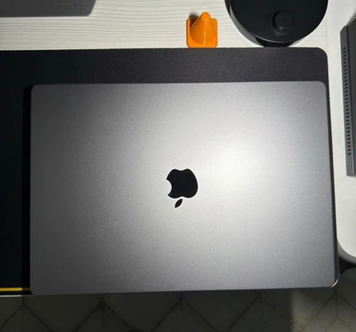 Apple MacBook Pro 16 M1 Pro 512gb ssd 16gb ram Grigio Siderale - Immagine 1 di 4