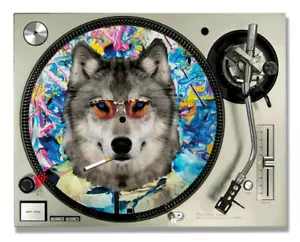 Smoking Wolf Graffiti Style - Turntable / DJ Slipmats - (PAIR) - Picture 1 of 1