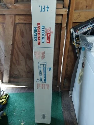 Calentador de zócalo blanco King Electric 4k2410bw 4 ft 240 V 1000 W Foto 1 de 3