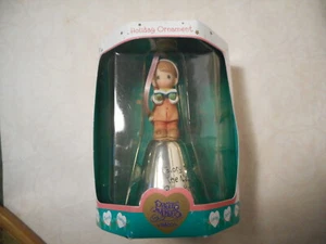 Precious Moments Christmas Bell Ornament Glory to The New Born King - Picture 1 of 6