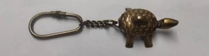 Antique Brass Tortoise Key Chain Ring Handmade Key Ring For Car/Bike Loved Ones. - Imagen 1 de 4