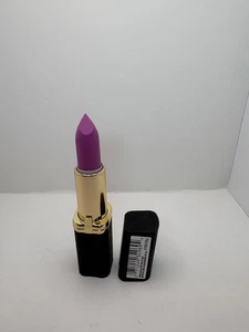 LOREAL Colour Riche MATTE Lipstick - 711 At The Drop Of A Matte - NEW - Picture 1 of 2