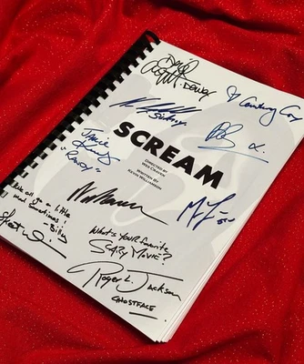 Scream Movie Script, Cast Printed Signatures, Horror, Signed, Gift, Film  - Image 1 of 4