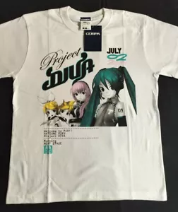 HATSUNE MIKU - Project DIVA - T-Shirt Miku Tour - Taglia: SM - COSPA 0395-337 2009 - Foto 1 di 3