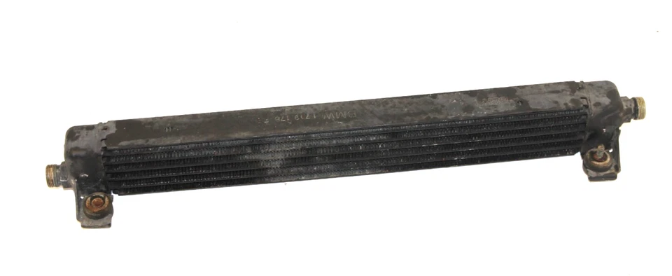 ENFRIADOR DE ACEITE DE MOTOR BMW ORIGINAL E24 E30 87-92 BEHR 17211719178 325I 325IX M6 Foto 1 de 4