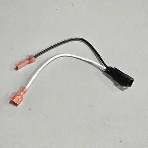 METRA 72-4570 STEREO SPEAKER CONNECTOR -SINGLE- FOR SELECT GM MODELS - Picture 1 of 2