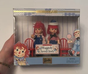 NRFB Storybook Barbie RAGGEDY ANN Shelly Kelly ANDY Tommy doll 1999 Mattel 24639 - Picture 1 of 3