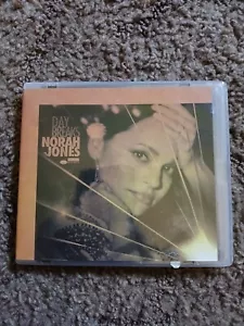 Norah Jones Day Breaks CD Returns to her Piano für sechstes Soloalbum gebraucht - Bild 1 von 7