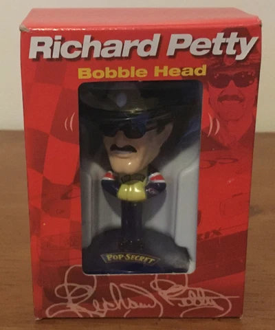 2002 Pop Secret 400 Richard Petty #43 Mini Bobble Head New In Box Cover
