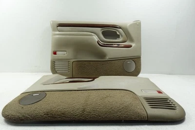 Cadillac Escalade Chevy GMC C/K 1500 2500 3500 1999 FABRICANTE DE EQUIPOS ORIGINALES paneles de puertas delanteras | W6282 Foto 1 de 4