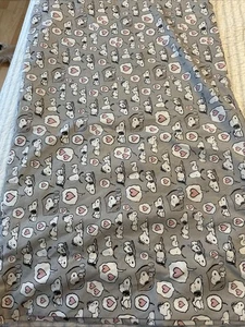Berkshire Peanuts Snoopy Hearts Grey White Pink Standard Pillowcase Polyester - Picture 1 of 4