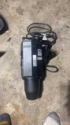 Travelite 750 Stage Light - image 1 of 2