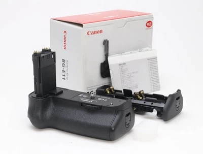 Canon BG-E11 Battery Grip for EOS 5D Series Excellent JAPAN - Image 1 of 4