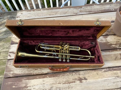 Vintage 1950 Olds Ambassador Early Los Angeles Ca. Original factory finish. NICE - Image 1 of 4