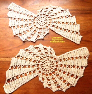 NAPPERONS  FAITS MAIN CROCHET d'ART S RAISONNIER ECRUS ARTISANAT FRANCAIS LES2 - Picture 1 of 1