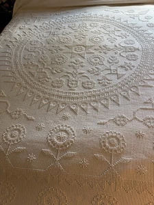 Queen Size Vintage Weiß Chenille Tagesdecke Hochflor Country Perfekt - Bild 1 von 7