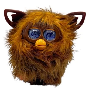 Juguete electrónico Hasbro Disney Star Wars Furbacca Furby Chewbacca 2012 sin cinturón 36 - Imagen 1 de 5