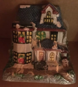 HOLIDAY VILLAGE Blue Roof Candle New in Wrapper - Picture 1 of 3