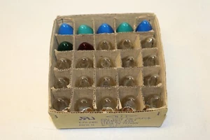 VTG Box of 25 C9 Holiday Christmas Light Bulbs Mostly Clear with Green Blue Red - Picture 1 of 3