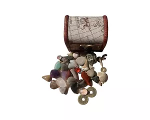 Pirates Chest Full Of Fossils,Gemstones ,Coins And Faux Jewels.UK Seller # D33 - Picture 1 of 4
