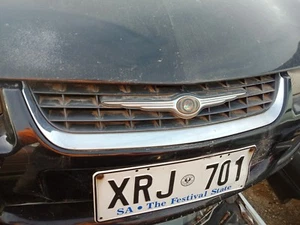 CHRYSLER NEON 00 01 02 03 04 05 GRILL - Picture 1 of 4