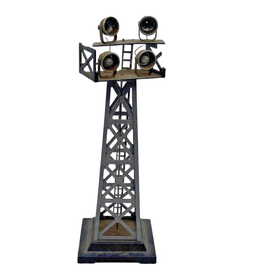 Vintage Marx Post War Railroad Flood Lamps No Box Needs repair As Is - Image 1 of 4