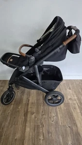 Gently Used Joie Signature Vinca Pram - Picture 1 of 8