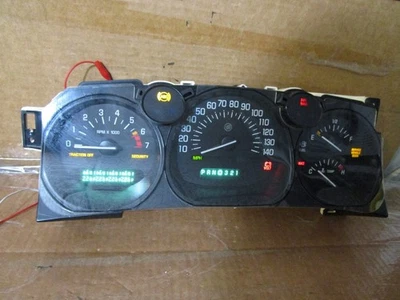 02 03 04 05 Buick Lesabre velocímetro painel de instrumentos milhas desconhecidas 25735403 - Imagem 1 de 4