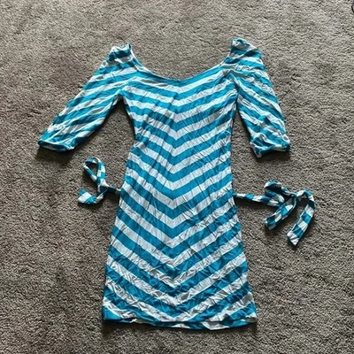 Vestido Bebe Turquesa/Blanco Estampado Chevron TALLA S Foto 1 de 4