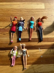 Muñecas de juguete al azar - Imagen 1 de 6