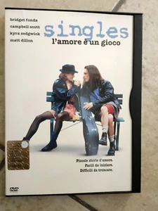 Singles L'amore è un gioco (film DVD, 1a ediz snapper 2002) di Cameron Crowe - Foto 1 di 1