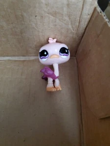MY LITTLEST PET SHOP 2007 OSTRICH PURPLE EYES WATER DROP VARIATION - Picture 1 of 4