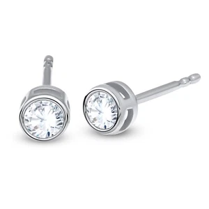Conjunto de aretes redondos de bisel de diamantes VS/G cultivados en laboratorio de 2 quilates en oro blanco macizo de 14 k - Imagen 1 de 6