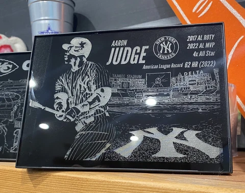 Aaron Judge CUSTOM Glass Wall Art (8x10) 62 HR New York Yankees Cover