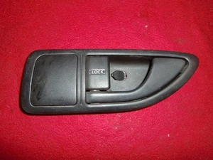 Türgriff innen links Honda CRX EG2 VTI & EH6 ESI del sol Bj. 1992-1998 - Picture 1 of 2