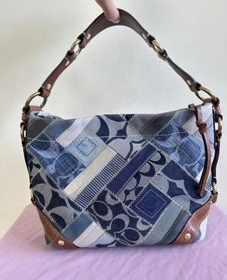 Bolso de Mano Hobo Mediano Carly Signature Azul Denim Retazos Raro Coach 12215 Foto 1 de 4