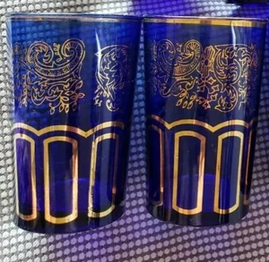 Antique Vntg 2 Cobalt Blue Tumblers Water Glasses Gold Gilt Geometric Pattern 4" - Picture 1 of 4