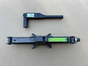 2021 2025 KIA SORENTO JACK, LUG WRENCH - Picture 1 of 5