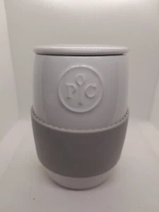 Tazza bianca chef coccolata per cuoci uova, farina d'avena, tazza torta con coperchio impugnatura in silicone - Foto 1 di 10