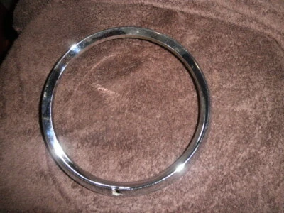 Anillo de ajuste usado Carello #E-958530 Fiat #4066853 cromo H/L 1200,1500, descapotable, Ferrari Foto 1 de 4