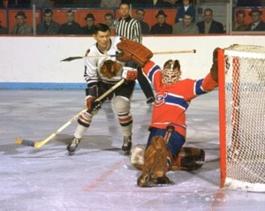 Stan Mikita CHICAGO BLACKHAWKS HOF RARE Retro Oldies 1960's 8x10 v Montreal - Picture 1 of 4