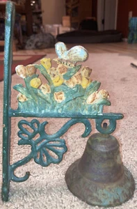 Antique Cast Iron Door Bell Ringer - Picture 1 of 10